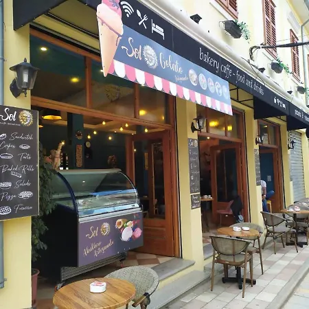 Отель Promenade Шкодер