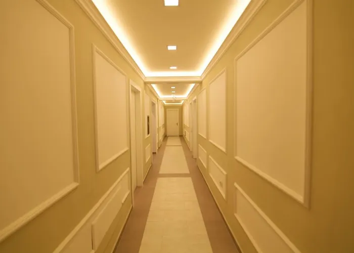 Отель Promenade 3*