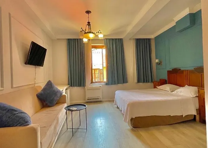 Отель Promenade