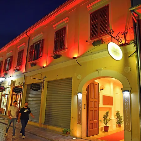 Promenade Hotel